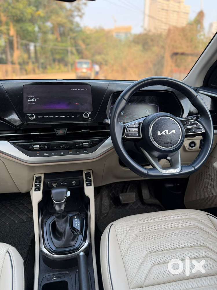 Kia Carens 1.5 Luxury Plus Turbo 7 Str, 2023, Petrol