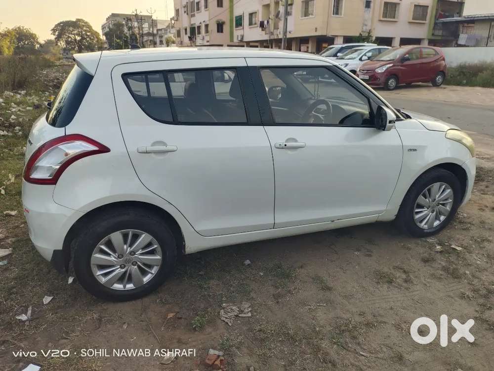 Maruti Suzuki Swift 2016 Diesel 127197 Km Driven