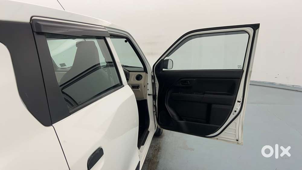 Maruti Suzuki Wagon R 1.0 Lxi, 2023, Petrol