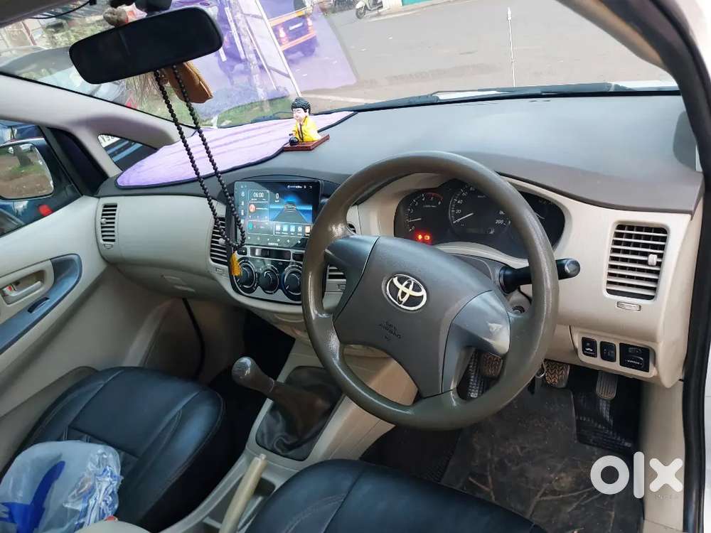 Toyota Innova Diesel 2014