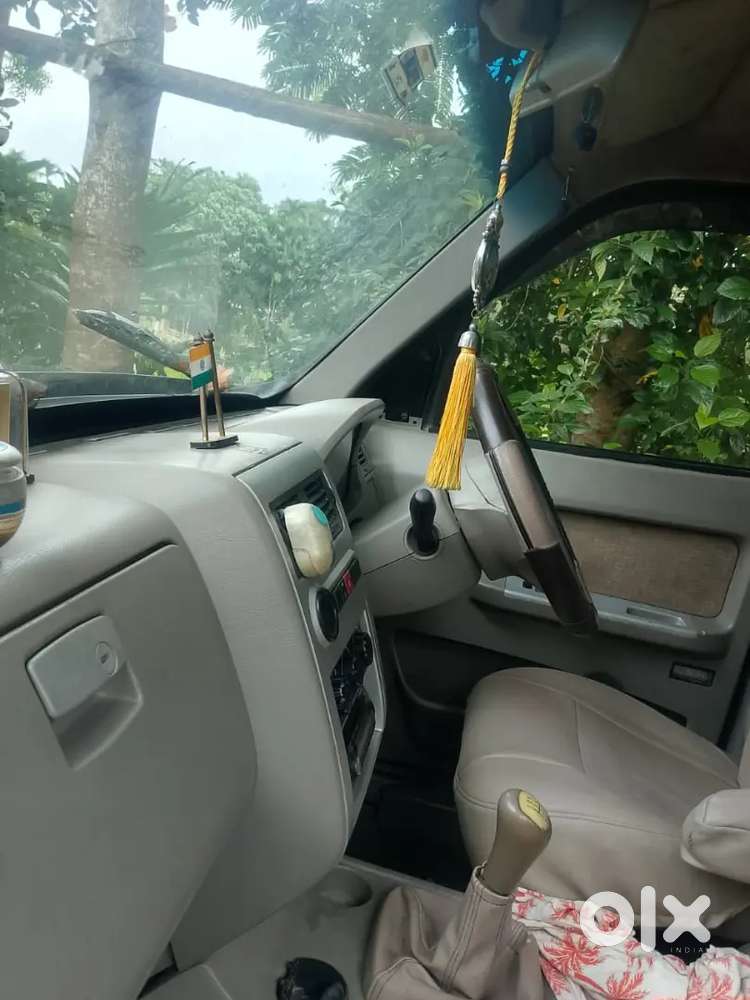 Tata Sumo Grande Lx 2010