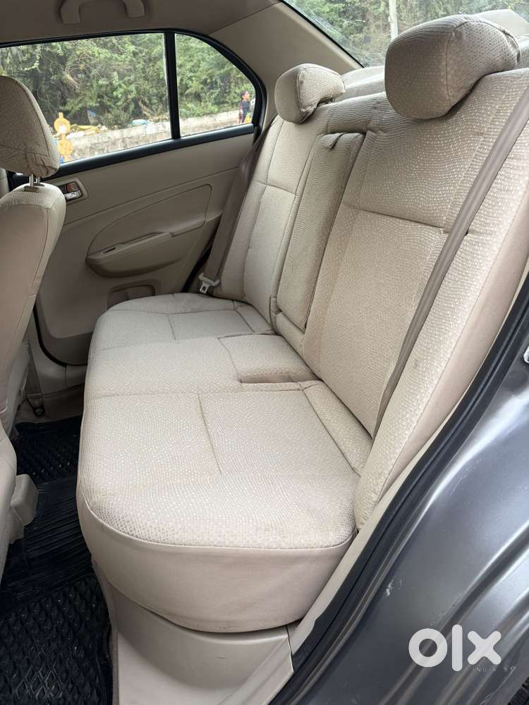 Maruti Suzuki Swift Dzire 1.2 Vxi Bsiv, 2013, Petrol