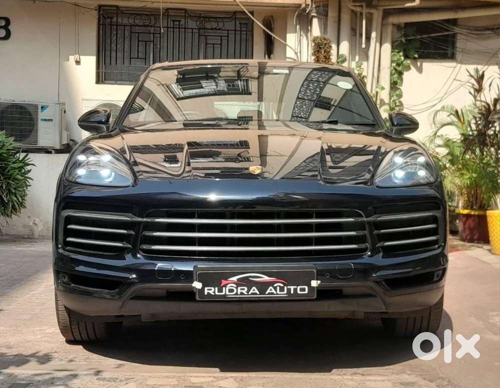 Porsche Cayenne V6 Tiptronic, 2018, Petrol