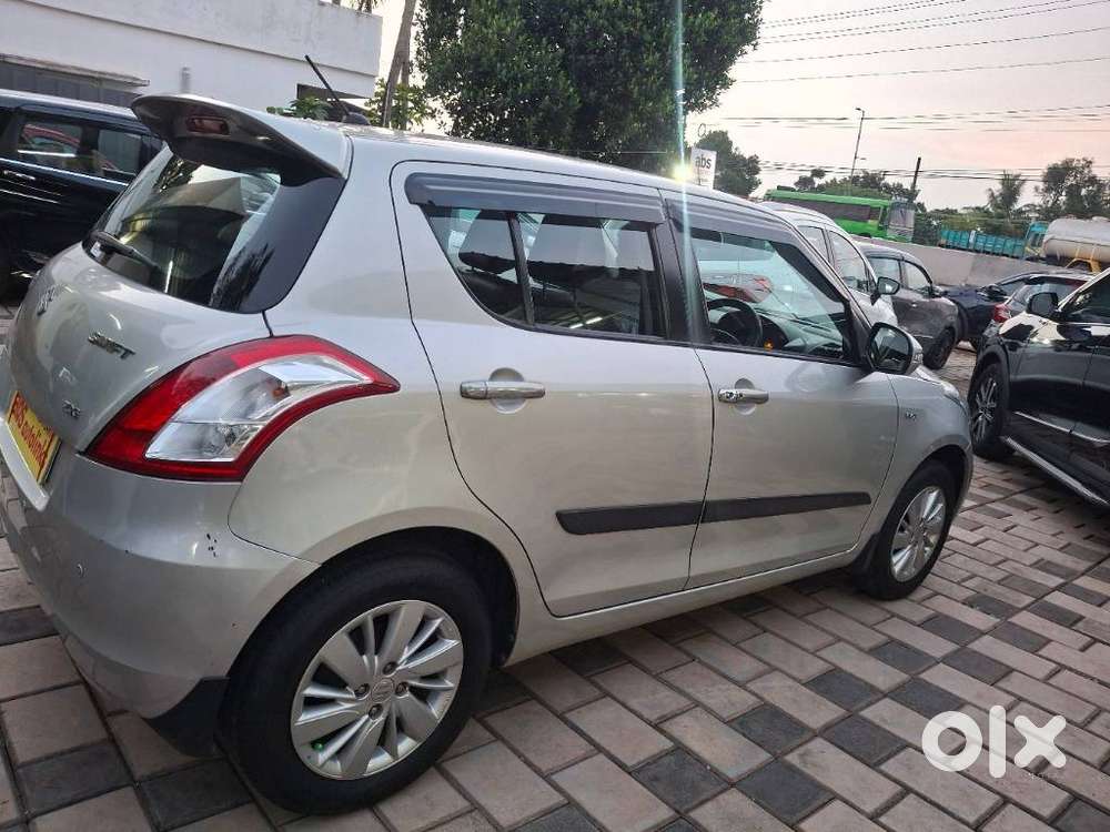 Maruti Suzuki Swift Zxi, 2016, Petrol