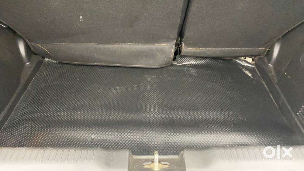 Maruti Suzuki Swift Amt Zxi, 2019, Petrol