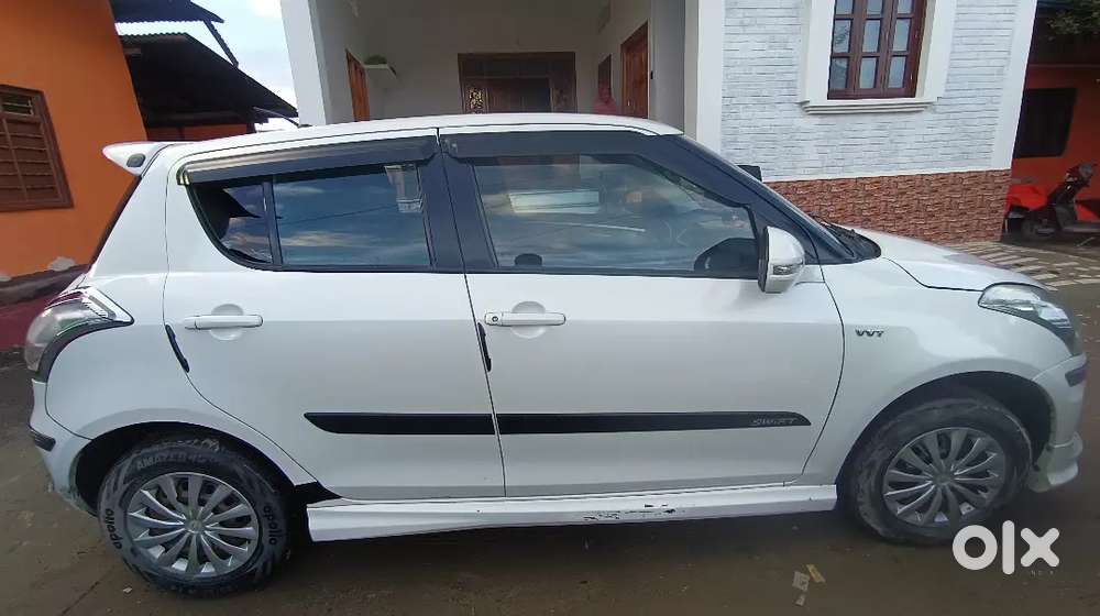 Maruti Suzuki Swift 2016