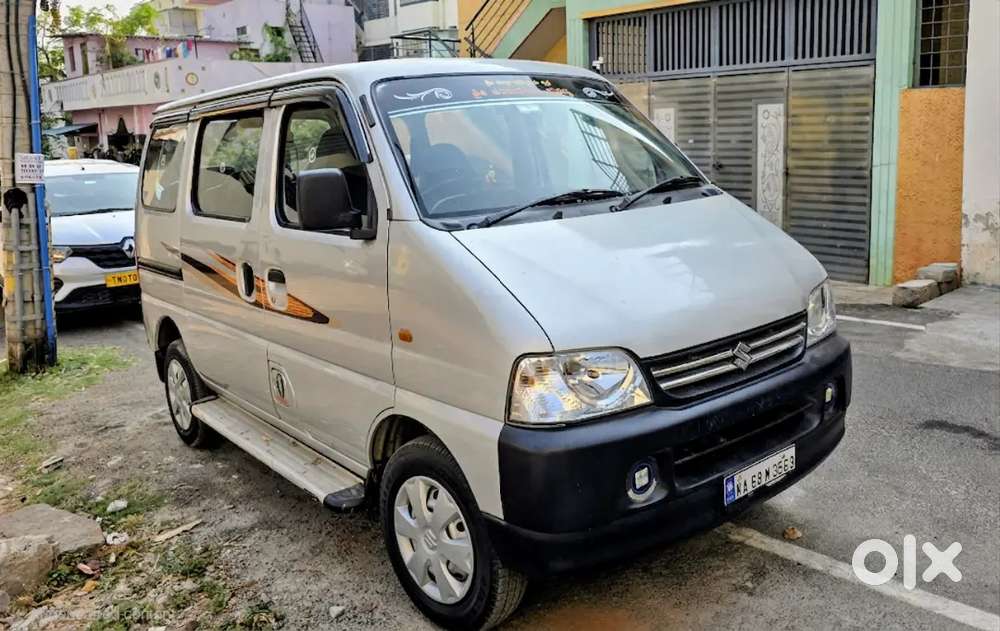 Maruti Suzuki Eeco 2022 Petrol Well Maintained