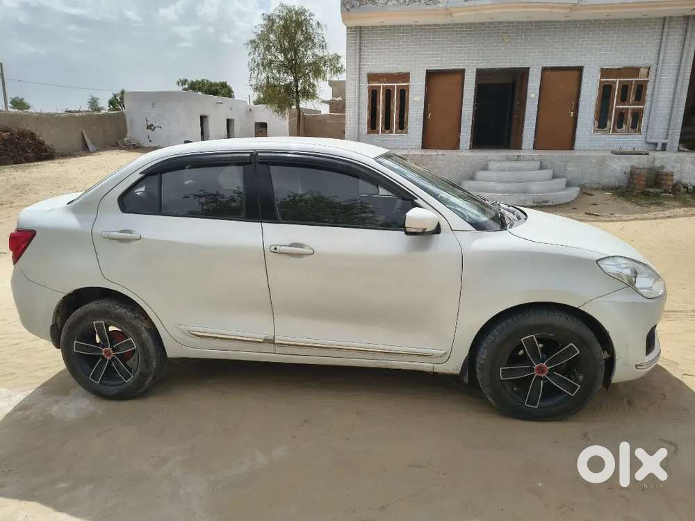 Maruti Suzuki Swift Dzire 2017 Diesel Well Maintained