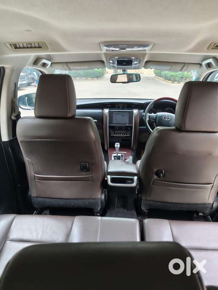 Toyota Fortuner 2019 Diesel 118000 Km Driven