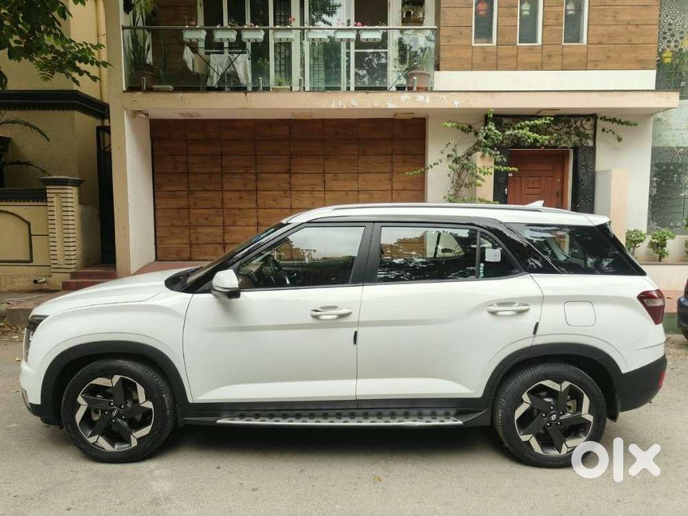 Hyundai Alcazar 2.0 Platinum (o) Petrol At 7 Str, 2022, Petrol