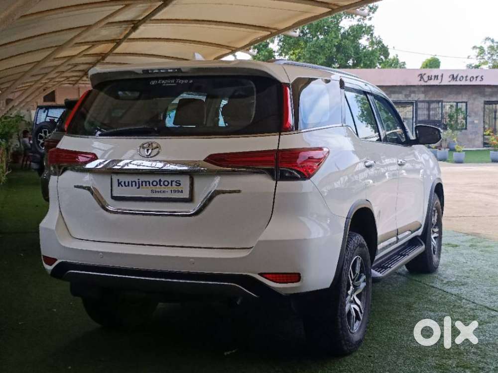 Toyota Fortuner 4x2 At 2.8 Diesel, 2018, Diesel