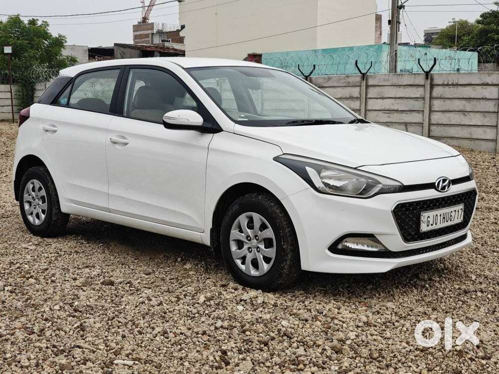 Hyundai Elite I20 Sportz (o) 1.4, 2017, Diesel