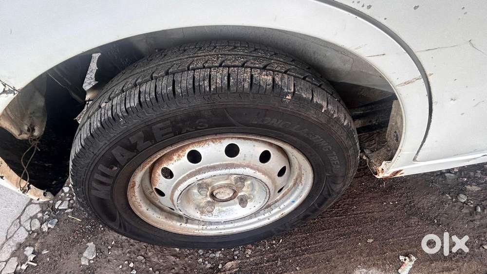 Petrol+company Fitted 28litre Lpg 2012 Model