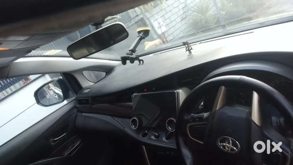 Toyota Innova Crysta 2018 Diesel 135000 Km Driven