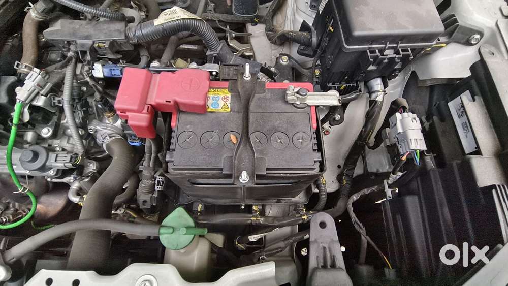 Maruti Suzuki Brezza 1.5 Lxi Smart Hybrid, 2024, Petrol