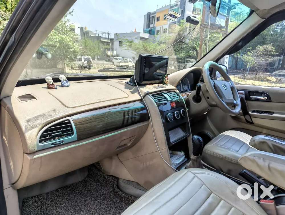 Tata Safari Storme 2014