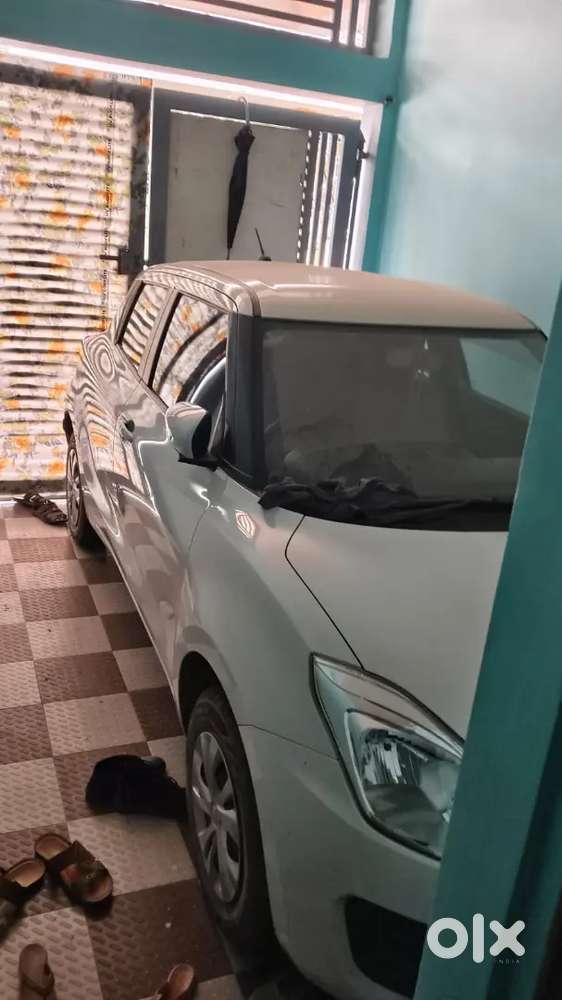 Maruti Suzuki Swift 1.2 Vxi 2024
