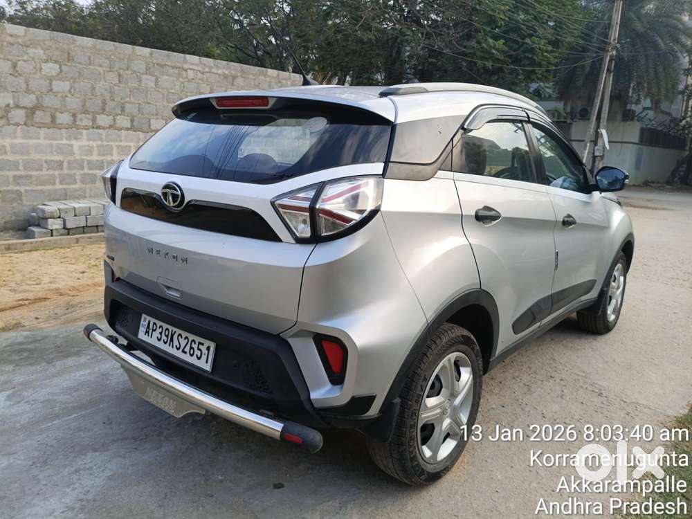 Tata Nexon 1.5 Revotorq Xm (s), 2021, Diesel