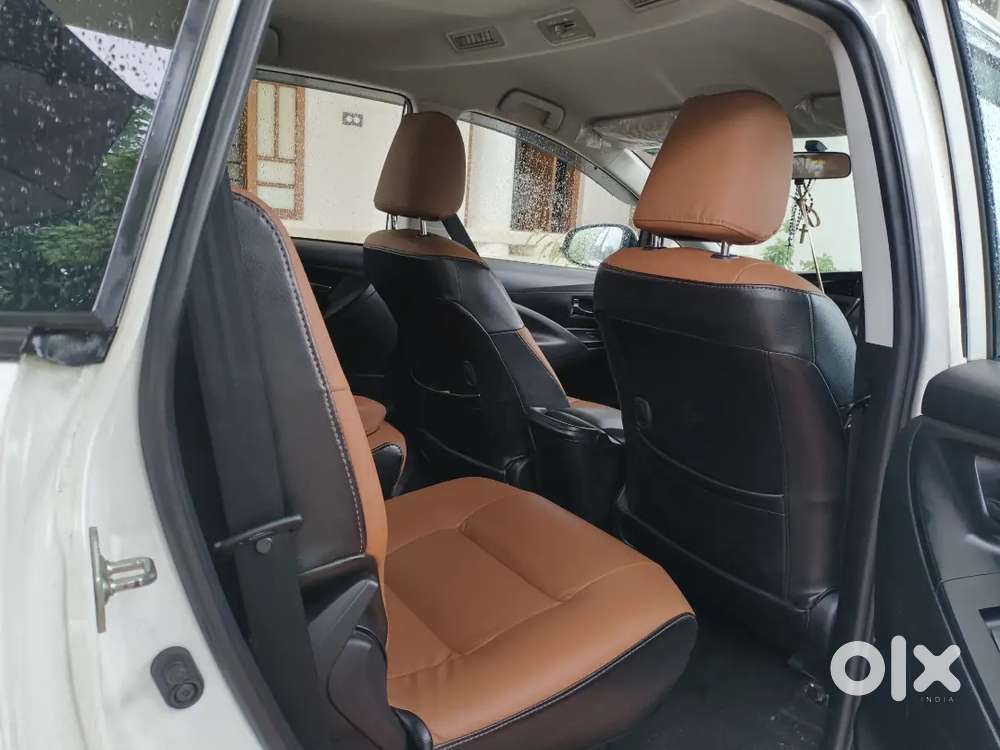 Toyota Innova Crysta 2.8 G At Diesel  Single Owner