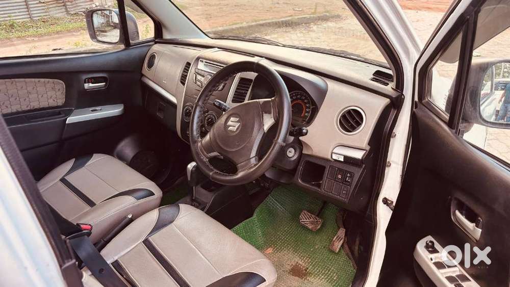 Maruti Suzuki Wagon R Vxi Amt1.2, 2017, Petrol