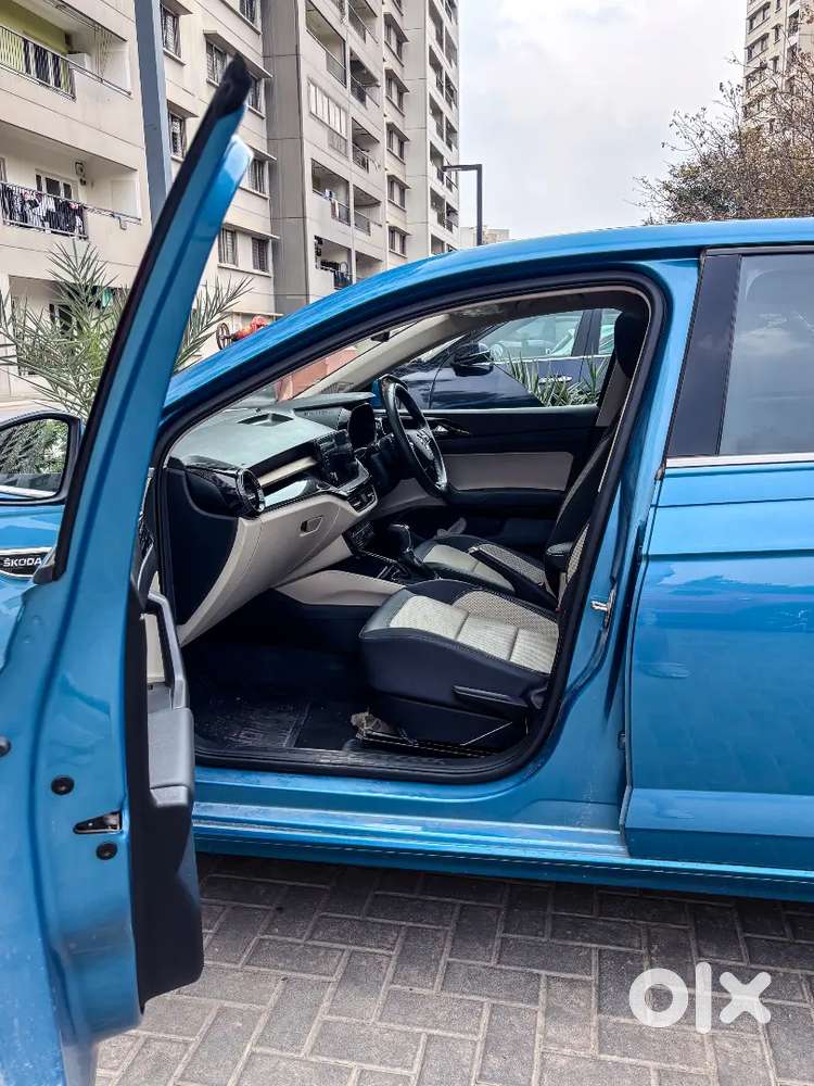 Skoda Slavia 1.0 Tsi Automatic Prestige  2023  6000 Km Driven