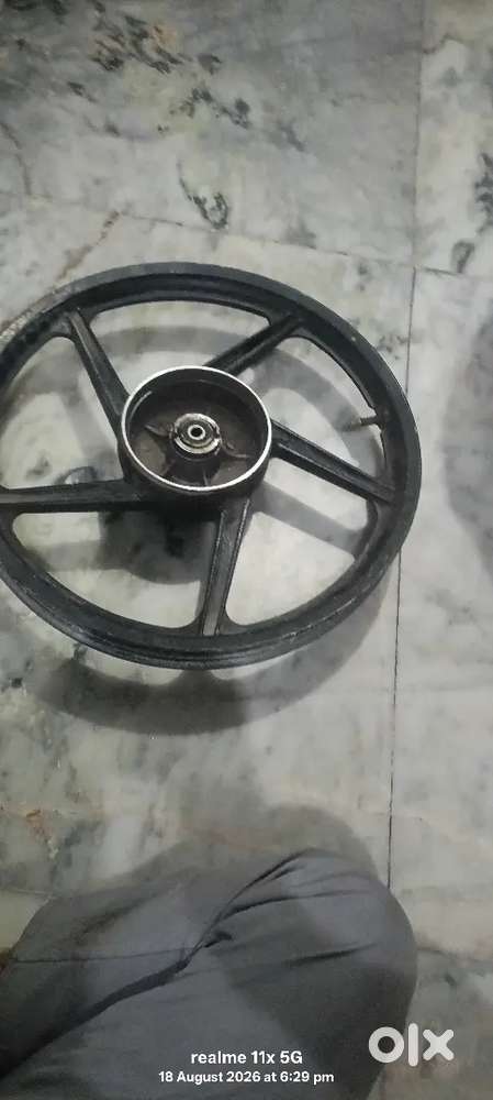 Alloy wheel