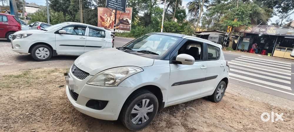 Maruti Suzuki Swift Vxi, 2014, Petrol