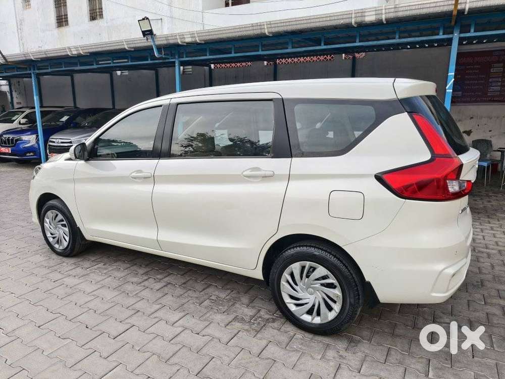 Maruti Suzuki Ertiga Vxi Petrol, 2022, Petrol