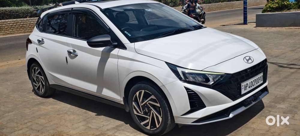 Hyundai New I20 1.2 Asta (o) Mt, 2024, Petrol