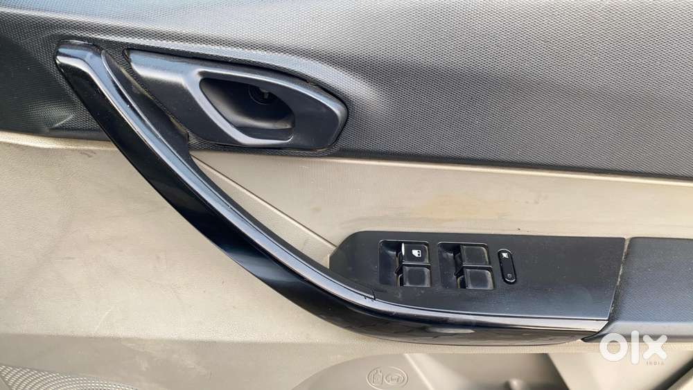 Tata Tiago 1.05 Revotorq Xt, 2018, Petrol