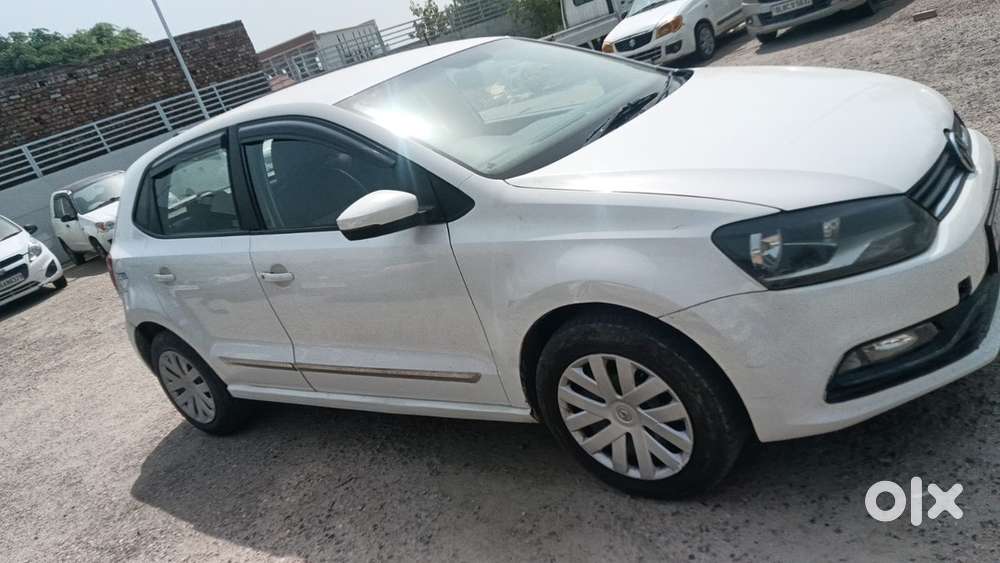 Volkswagen Polo 2016 Year