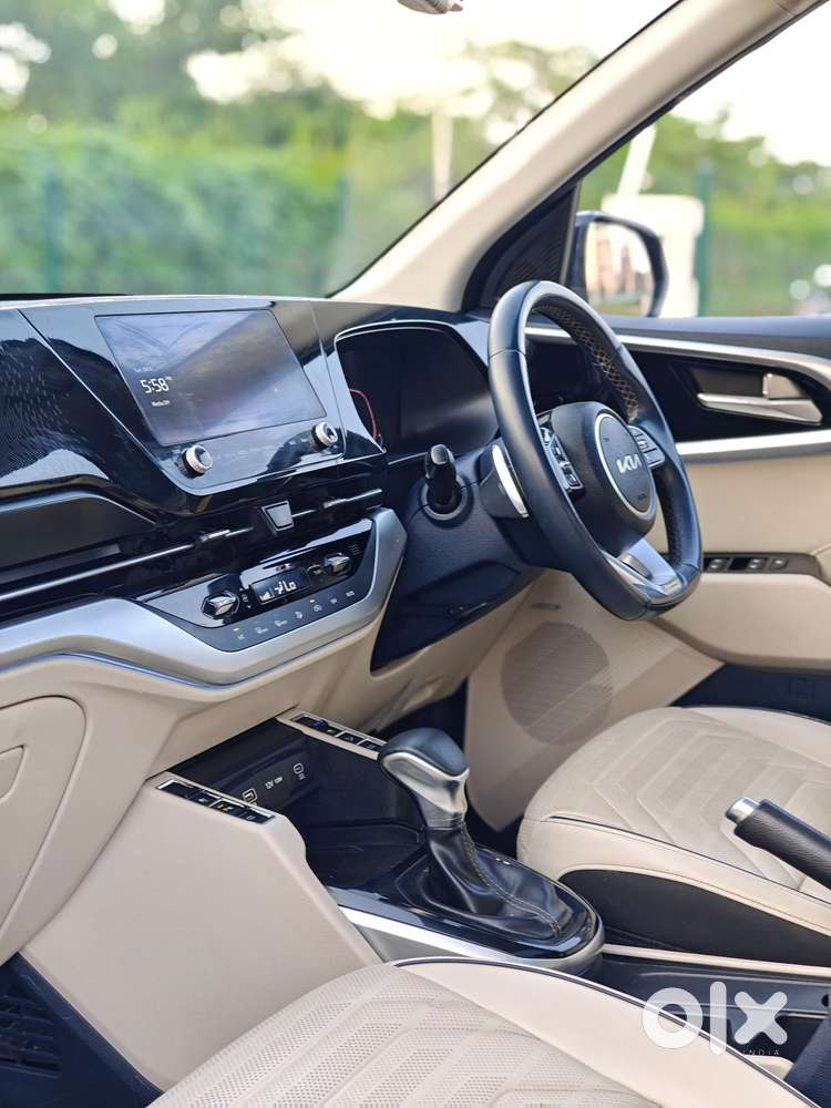 Kia Carens 1.5 Luxury Plus Diesel At 7 Str, 2022, Diesel