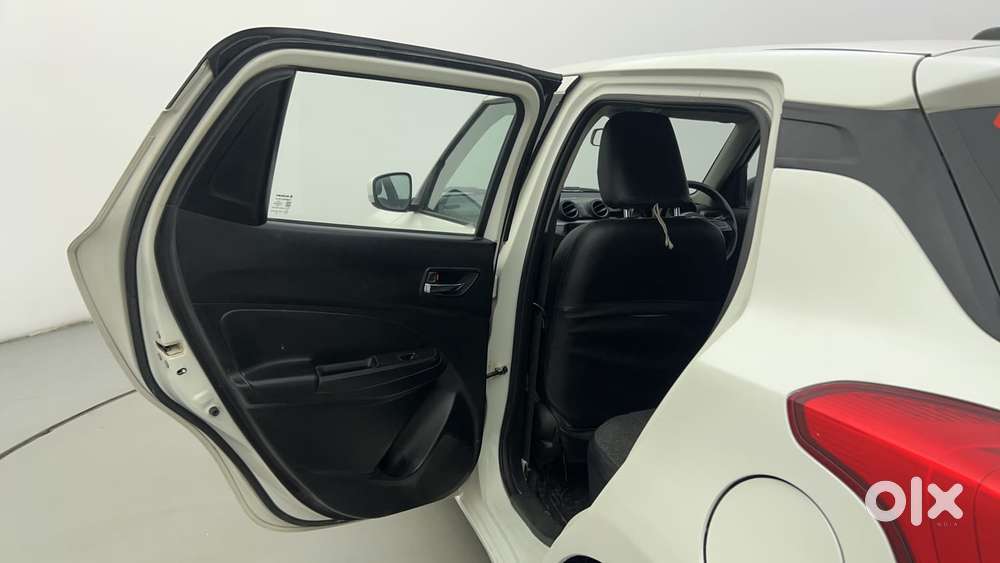 Maruti Suzuki Swift Amt Vvt Vxi, 2018, Petrol