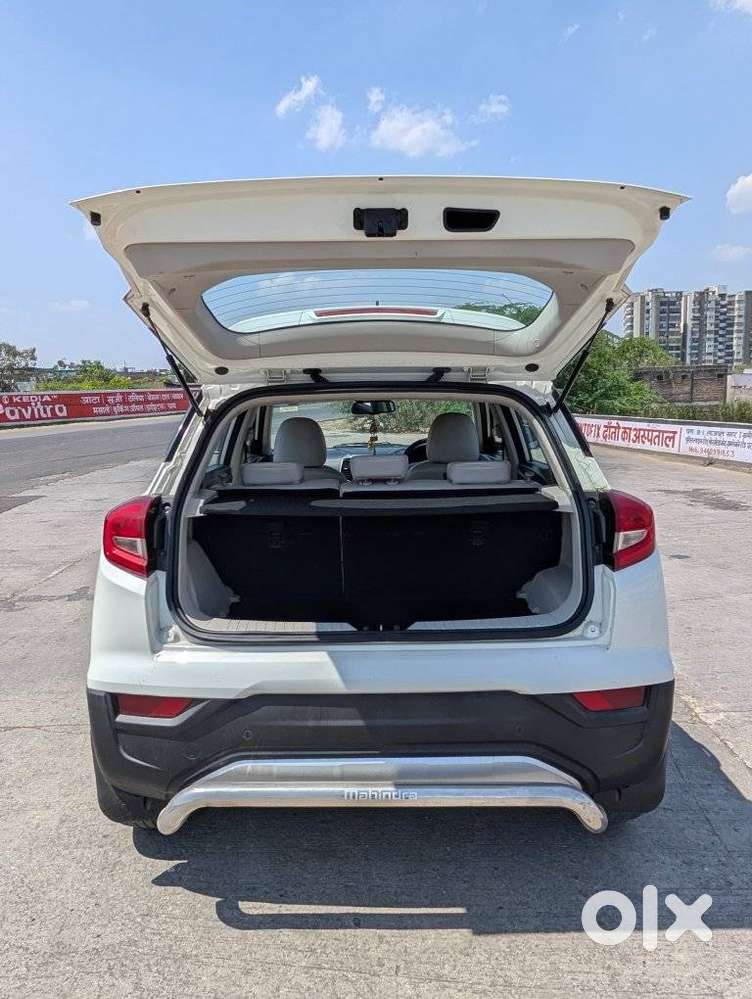 Mahindra Xuv300 W8 Option Diesel, 2022, Diesel