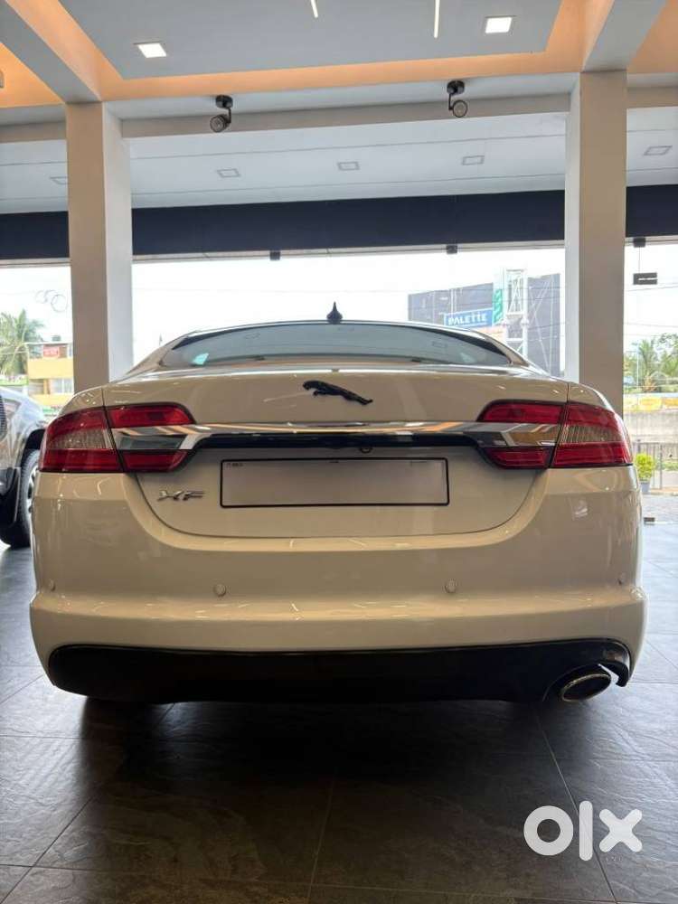 Jaguar Xf, 2013
