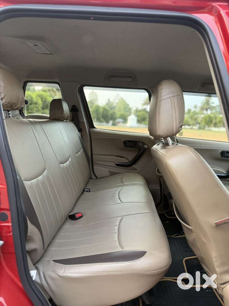 Mahindra Tuv 300 T6, 2017, Diesel