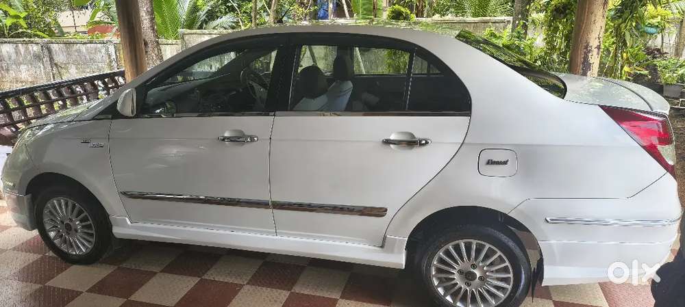 Excellent Condition Car For Sale, No Accidents Or Replacements