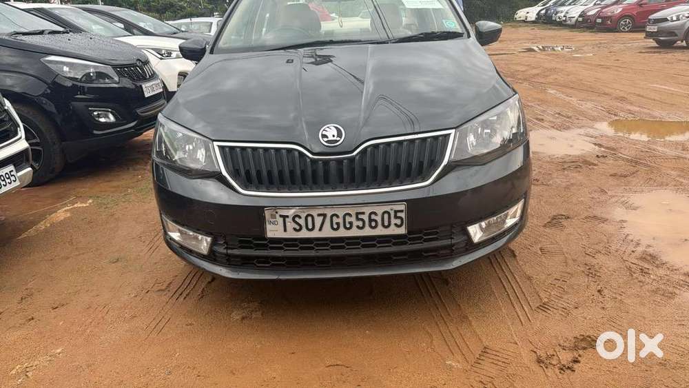 Skoda Superb Petrol 2017