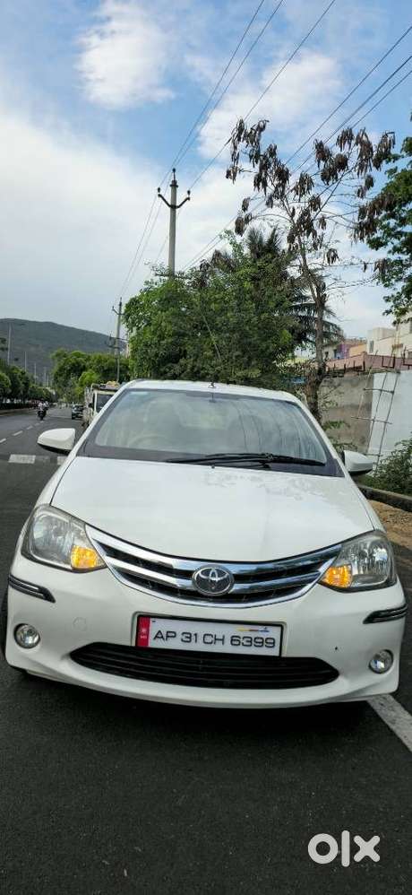 Toyota Etios 2013-2014 G, 2013, Petrol