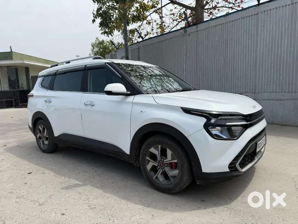 Kia Carens 2023 Cng & Hybrids 42000 Km Driven
