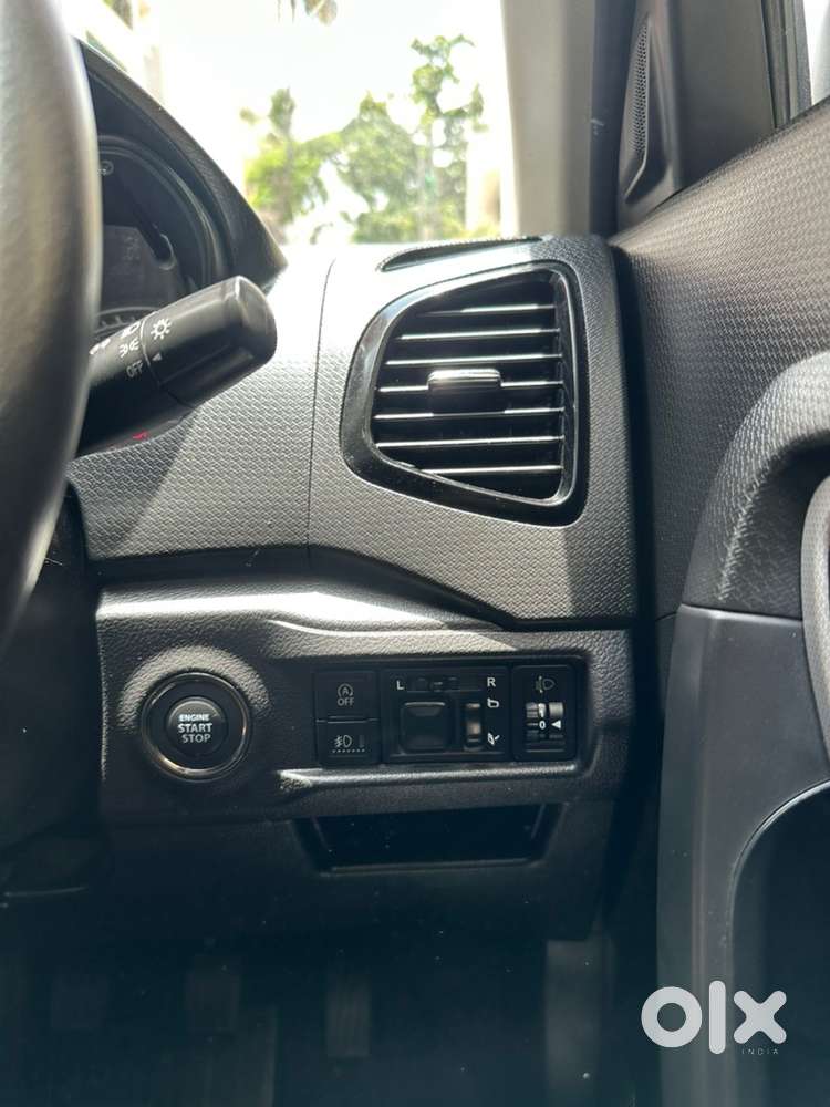 Maruti Suzuki Brezza 2020 Zxi With All Features And Extras Added