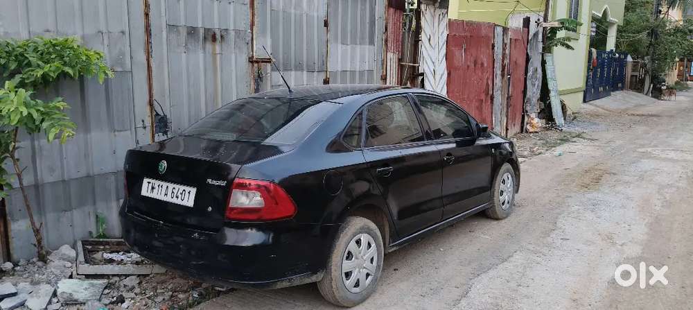 Skoda Rapid Ambition 1.5 Tdi | 2012 | 2nd Owner | Diesel | ₹2.10 La