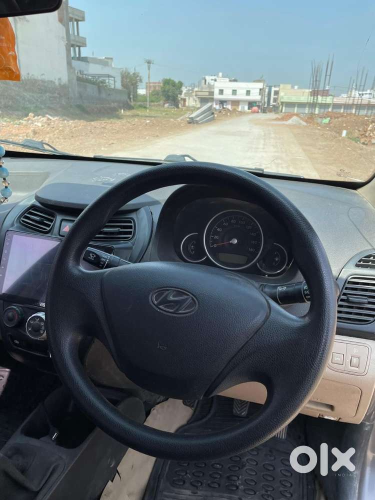 Hyundai Eon 2015 Model