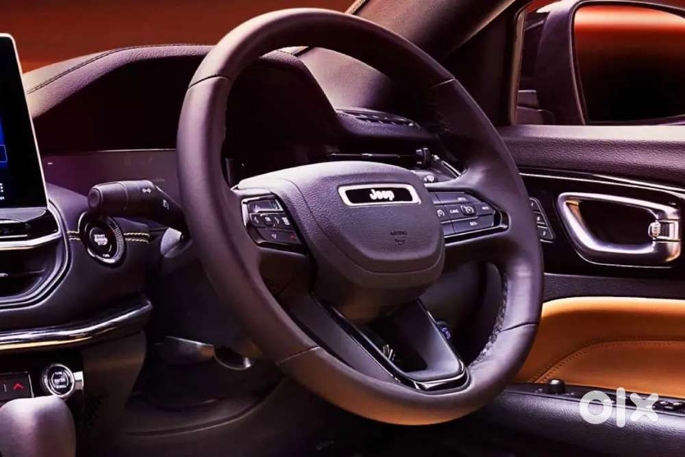 Jeep Compass 2.0 Limited  With Penoromic Sunroof