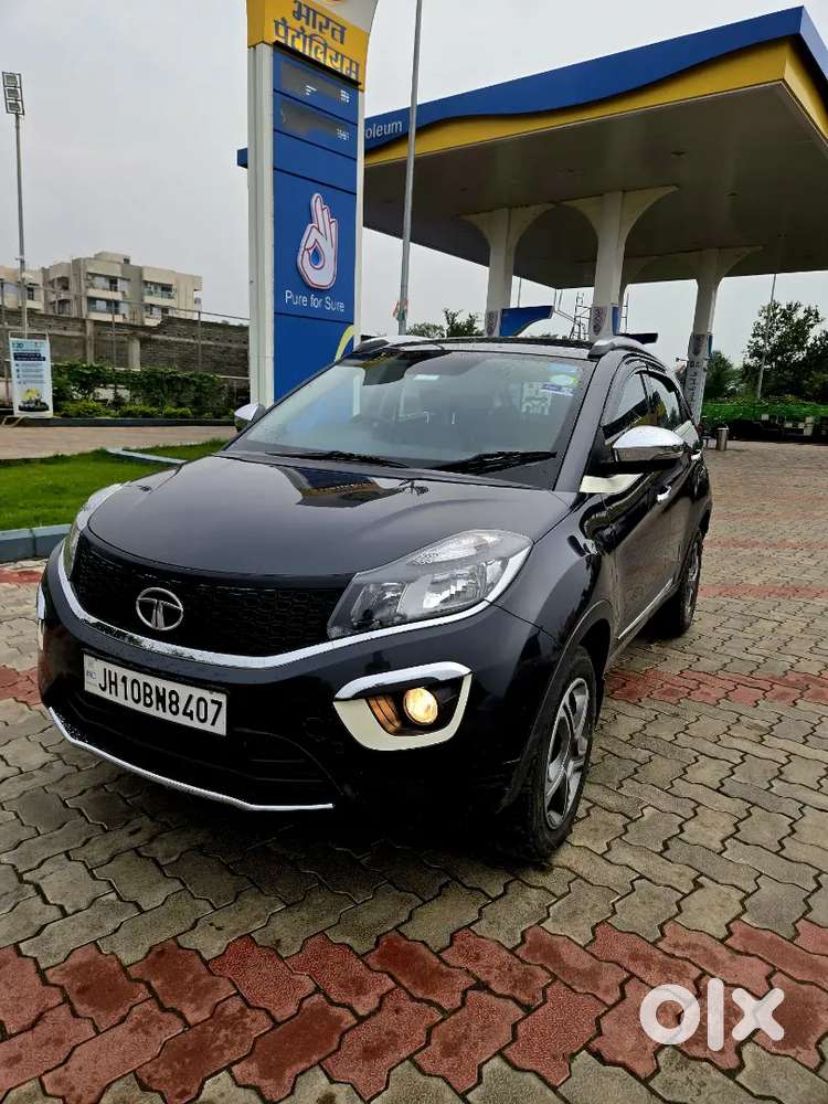 Tata Nexon 2018 Manual Petrol