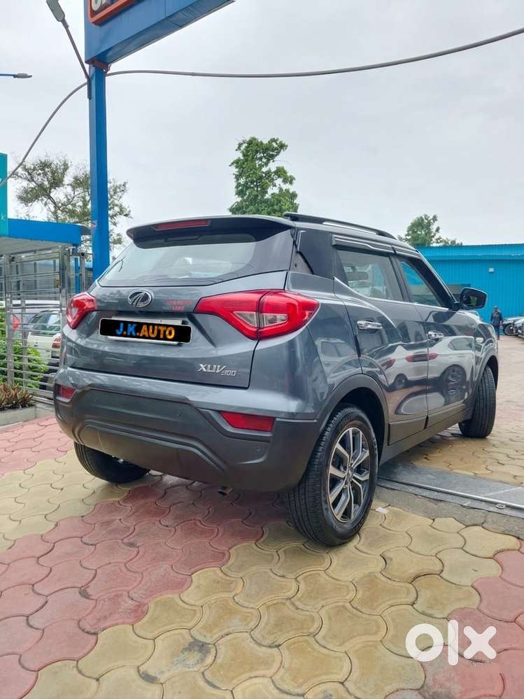 Mahindra Xuv300 W6 Diesel, 2021, Diesel