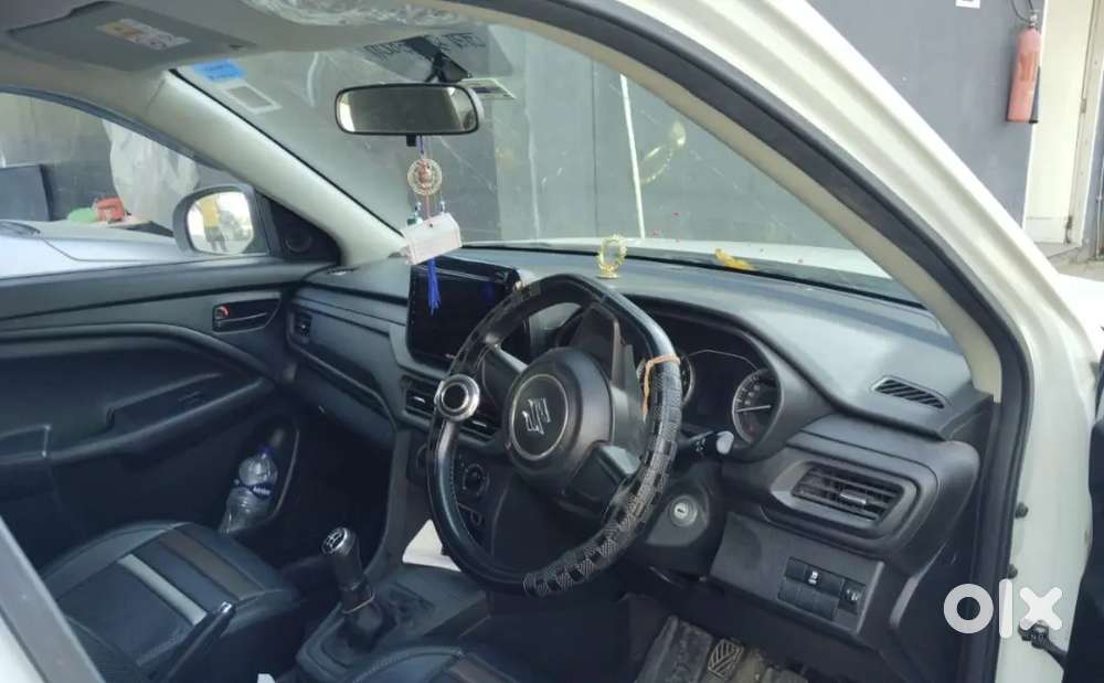 Maruti Brezza Lxi 2024 Brand New Condition Less Drive