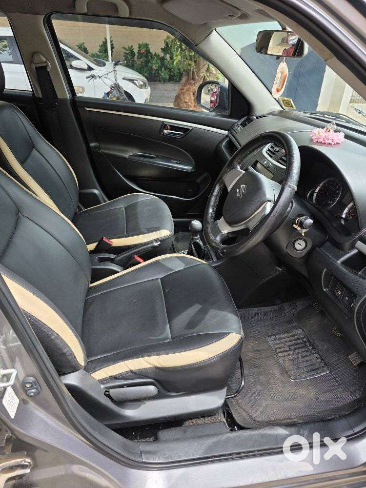 Maruti Suzuki Swift Vxi + Manual, 2012, Petrol