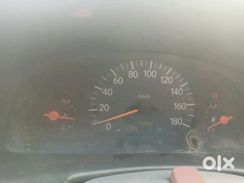 Alto 800 Lxi
2004 Model 
90% Tyres
78353 Km Driven 
Milage - 18 Kmpl