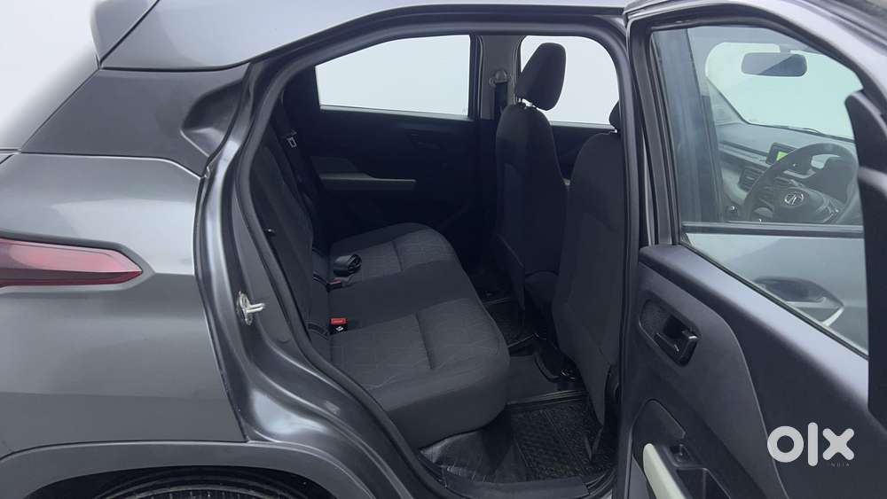 Tata Punch Adventure Amt, 2022, Petrol